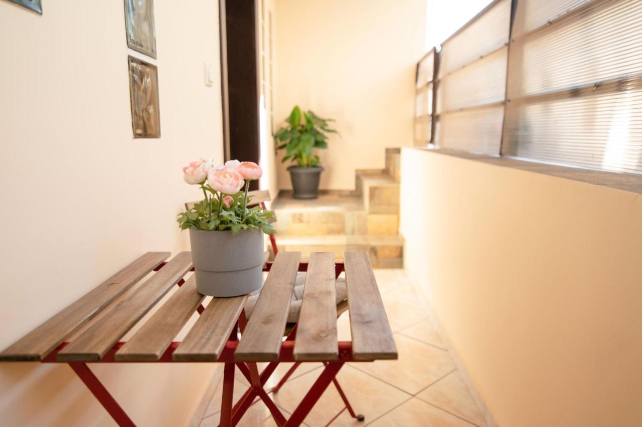 'The Ivory' House Project In Athens Apartment Exterior photo