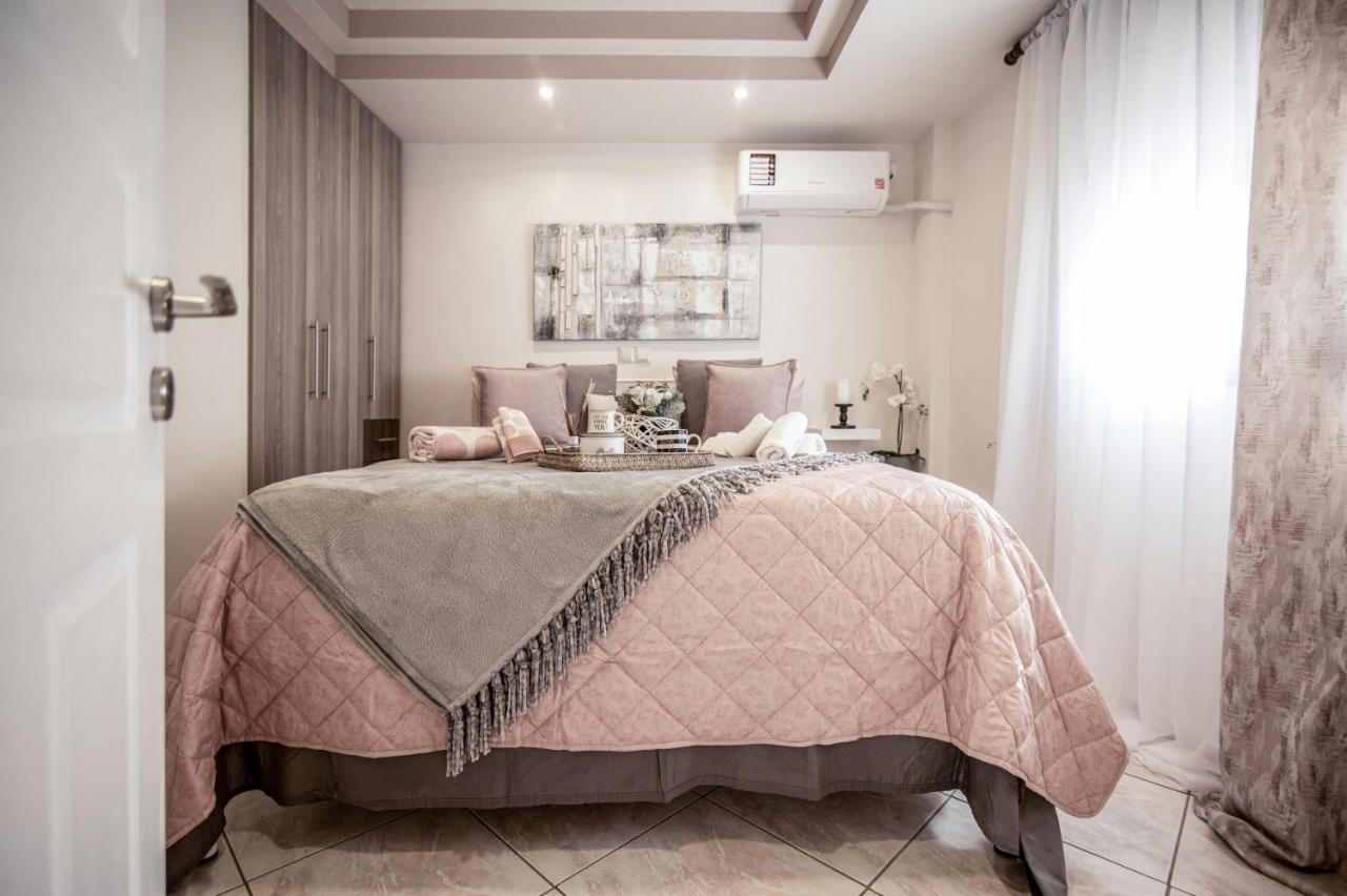 'The Ivory' House Project In Athens Apartment Exterior photo